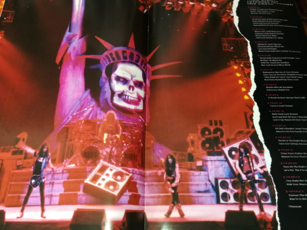 KISS Tourbook / Program Revenge - Image 2