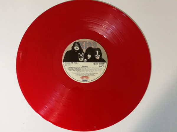 KISS LP Dynasty (Germany, red vinyl) - Image 4