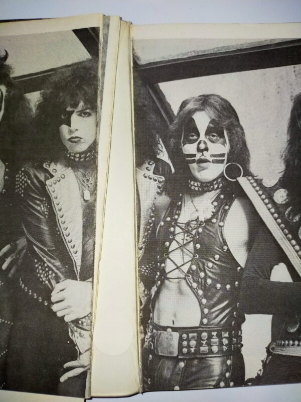 KISS Book The Greatest Rock Show On Earth (John Swenson) - Image 3