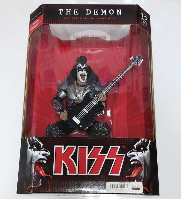 Kiss The Demon Destroyer Gene Simmons Pin Mate 01 Starchild 02 Wood Fig Ms0155 for sale online