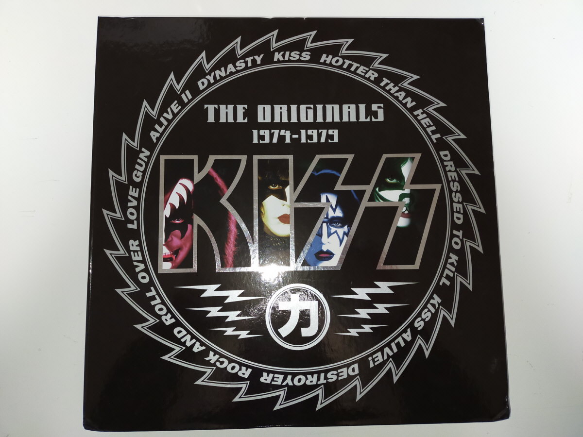 KISS The Originals 1974-1979 Japanese Box (colored vinyls) – Eulenspiegel's  KISS Collector SHOP