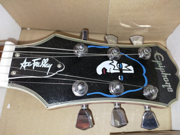 KISS Ace Frehley Epiphone Guitar Les Paul Sunburst - Image 2