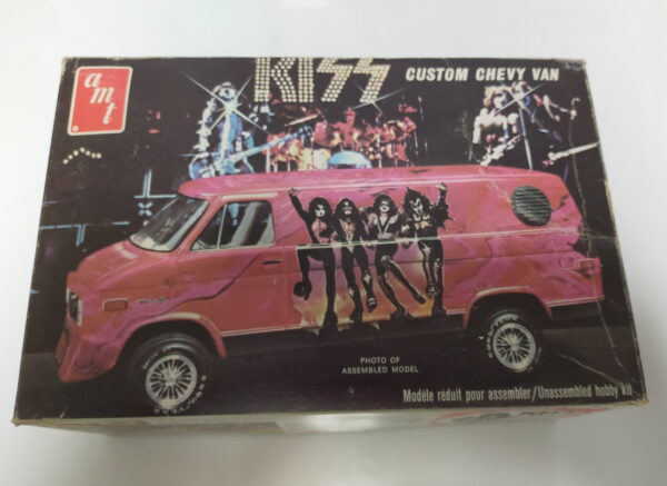 KISS Custom Chevy Van (AMT) 1977