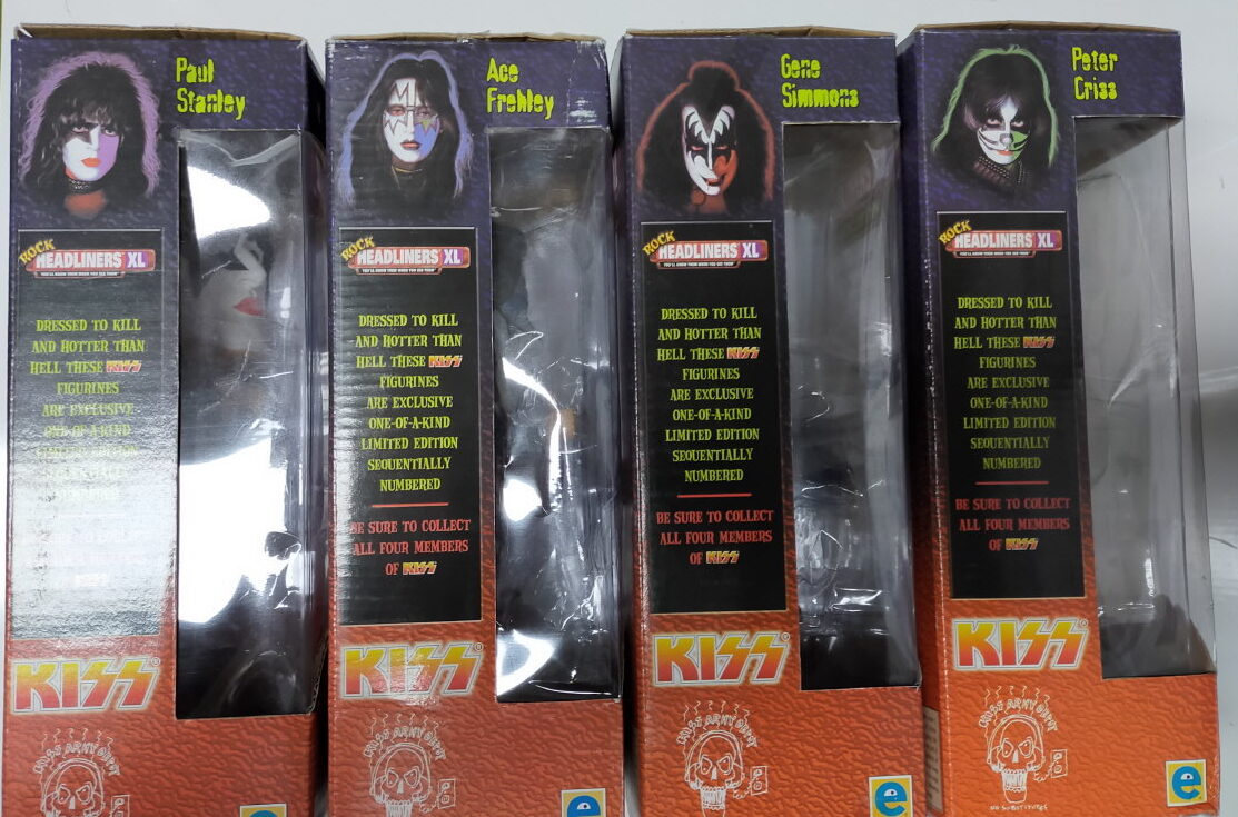 KISS Headliners XL (Set of 4) red boxes Eulenspiegel's KISS Collector