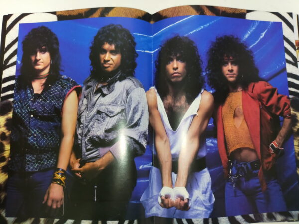 KISS Tourbook / Program World Tour 1984-85 (Mark St. John) - Image 2