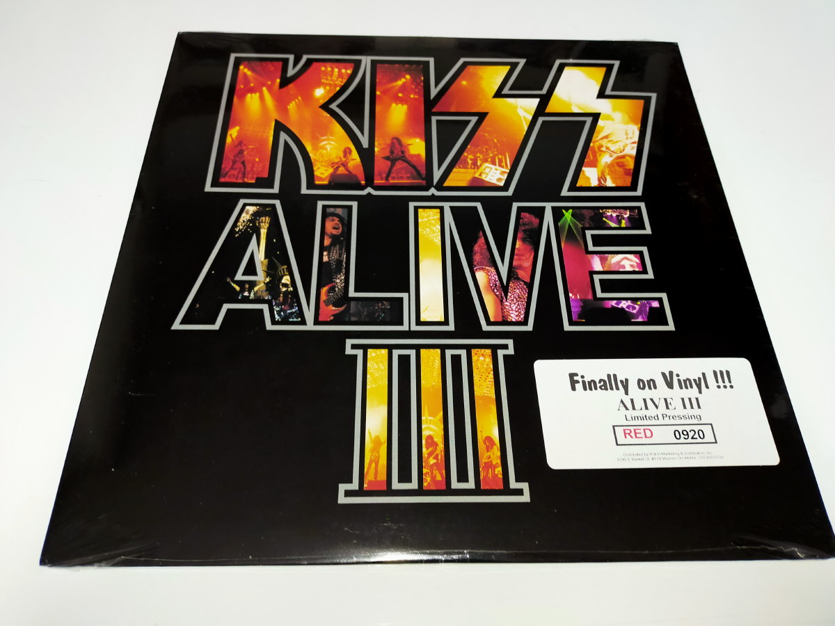 KISS LPs Alive III (USA) 1993 white, red, blue vinyl (same number!) - Image 6
