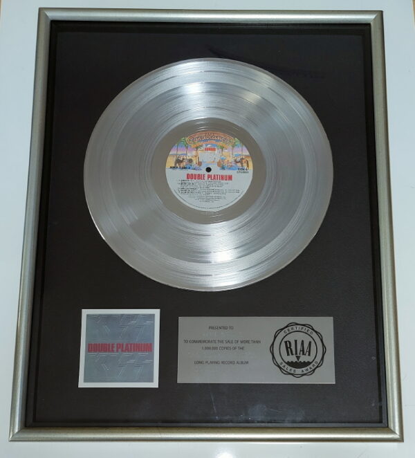 KISS Platinum AwardDouble platinum RIAA (USA)