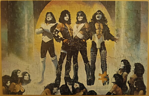 KISS Jigsaw Puzzle Love Gun (Aucoin 1977) - Image 2