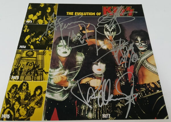 KISS Alive LP-booklet signed by all 4