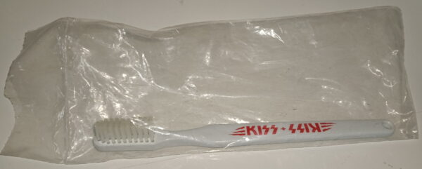 KISS Tooth Brush