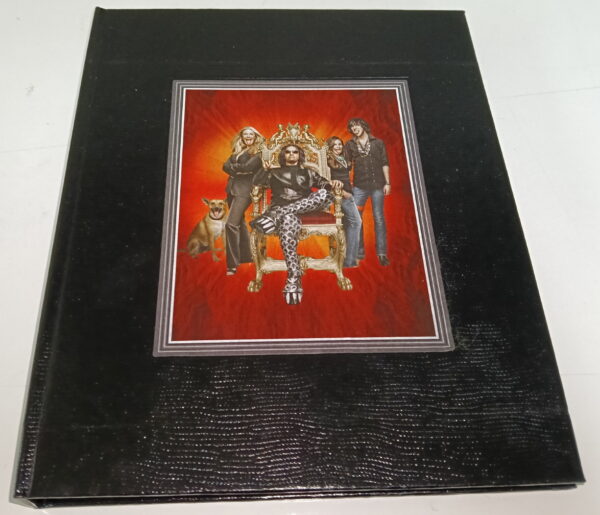 KISS DVD Gene Simmons Family Jewels Season 1, Special Edition (Box with book) - Image 4
