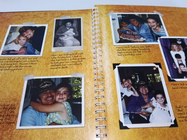 KISS DVD Gene Simmons Family Jewels Season 1, Special Edition (Box with book) - Image 5