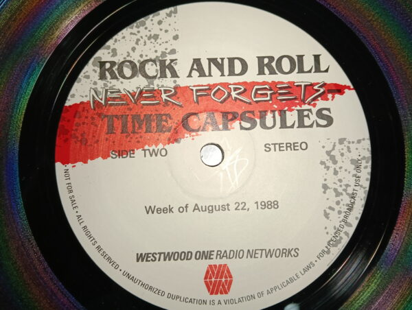 KISS LP Radioshow: Rock And Roll Never Forgets (1988) - Image 2