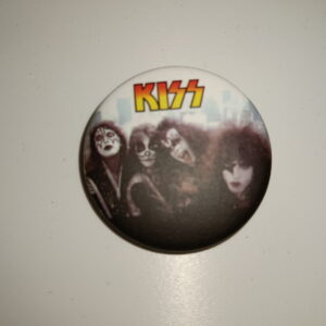 KISS Button
