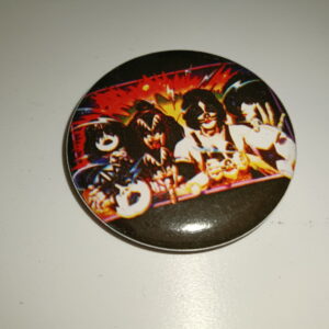 KISS Button