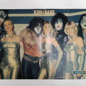 KISS Poster (magazine-poster/centerfold) Privé (Holland) Kiss & Babe