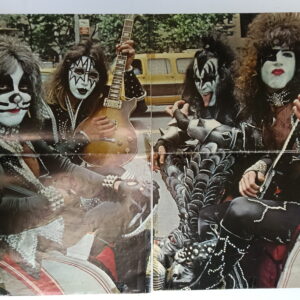 KISS Poster (magazine-poster/centerfold) Poster/Super-Poster (Sweden)