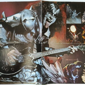 KISS Poster (magazine-poster/centerfold) Poster/Super-Poster (Sweden)